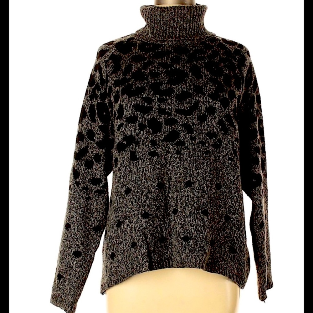Leopard sweater